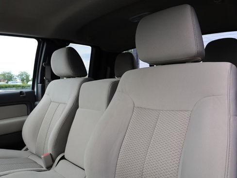 Used 2010 Ford F150 XLT RWD image 5