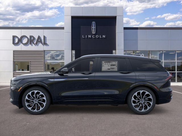 New 2026 Lincoln Nautilus Reserve AWD/4WD image 3