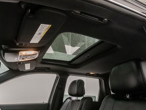 Used 2015 Jeep Grand Cherokee Altitude AWD/4WD image 9