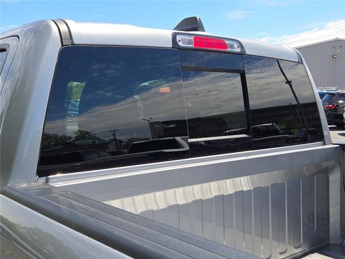 Used 2023 RAM 1500 Big Horn AWD/4WD image 15