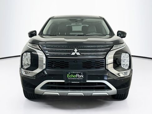 Used 2024 Mitsubishi Outlander SE AWD/4WD image 2