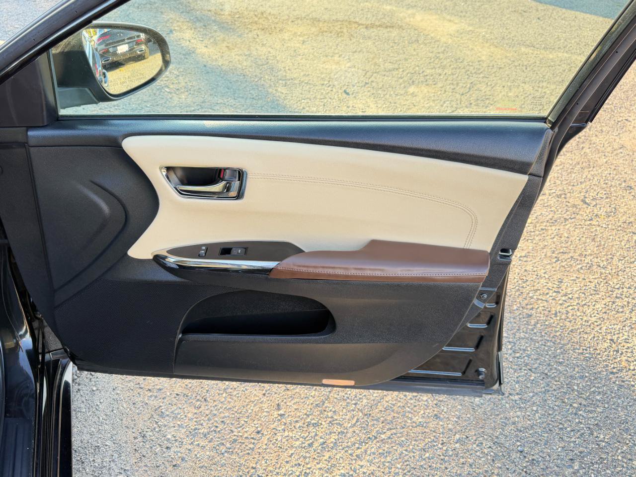 Used 2015 Toyota Avalon XLE Touring FWD image 43