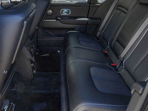 New 2026 Rolls-Royce Cullinan image 44