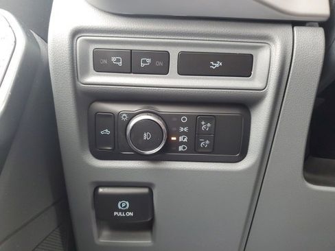 Certified 2022 Ford F150 XLT w/ Equipment Group 302A High image 23