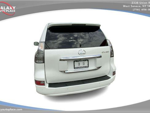 Used 2018 Lexus GX 460 Premium AWD/4WD image 7