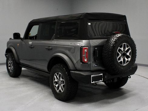 Certified 2024 Ford Bronco Badlands AWD/4WD image 10