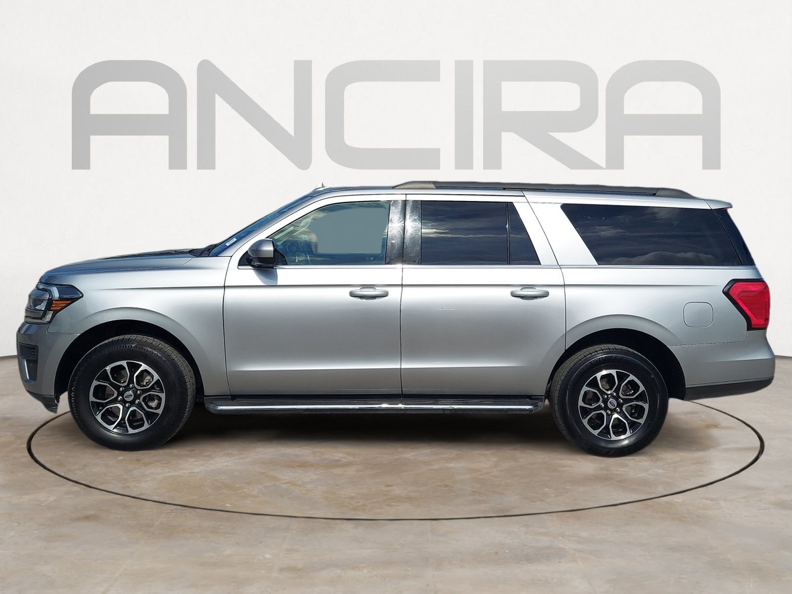 Used 2022 Ford Expedition Max XLT RWD image 7