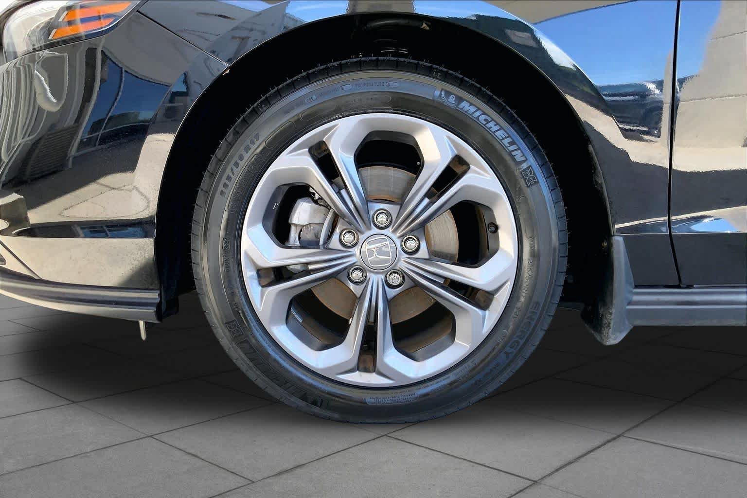 Used 2023 Honda Accord EX image 11