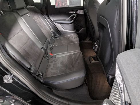 Used 2025 BMW X1 M35i w/ Premium Package image 40