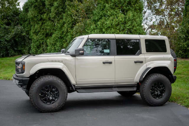 New 2026 Ford Bronco Raptor AWD/4WD image 8
