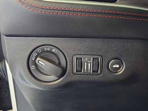 Certified 2022 Dodge Challenger R/T Scat Pack image 22