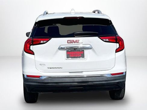 Used 2019 GMC Terrain SLT image 4