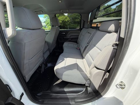 Used 2019 Chevrolet Silverado 3500 W/T w/ WT Fleet Convenience Package AWD/4WD image 15
