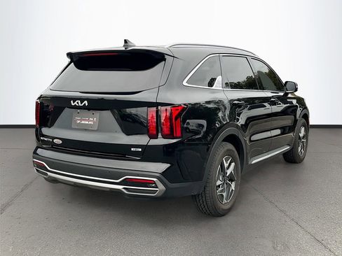 Used 2023 Kia Sorento EX image 7