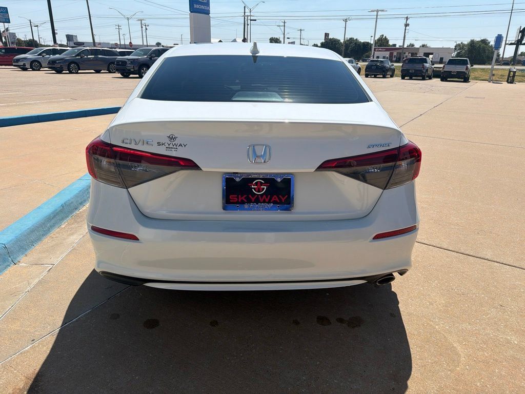 Used 2024 Honda Civic Sport image 7
