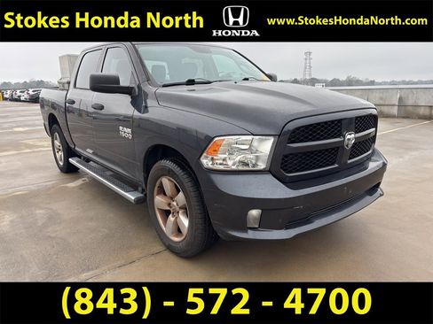 Used 2018 RAM 1500 Express w/ Express Value Package image 4