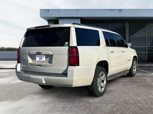 Used 2015 Chevrolet Suburban LTZ image 6