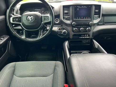 Used 2021 RAM 1500 Big Horn AWD/4WD image 3