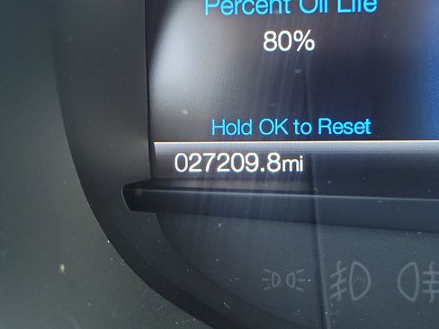 Used 2024 Ford Edge Titanium AWD/4WD image 27