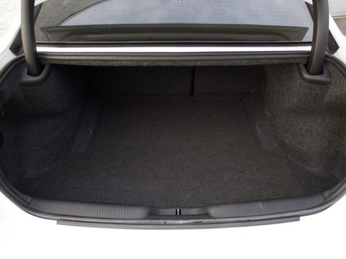 Used 2018 Dodge Charger SRT w/ Harman/Kardon Audio Group image 27