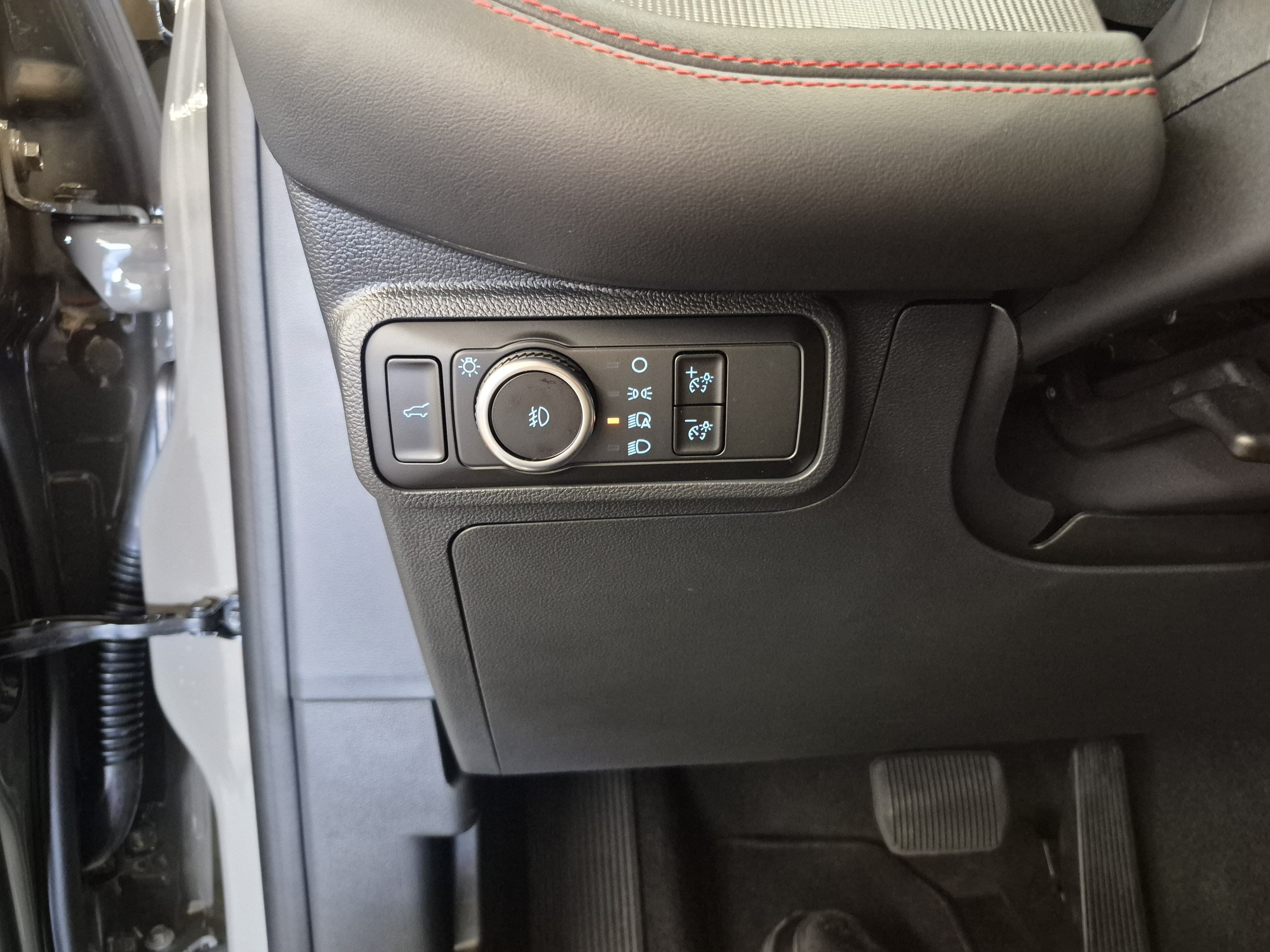 New 2027 Ford Explorer ST-Line RWD image 22