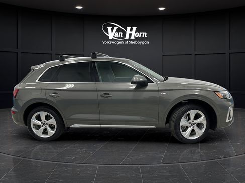 Used 2025 Audi Q5 2.0T Premium Plus w/ Premium Plus Package AWD/4WD image 8