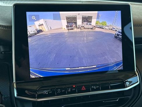 New 2026 Jeep Compass Limited image 18