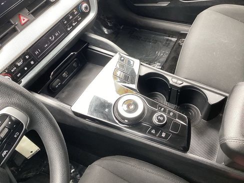 Certified 2023 Kia Sportage LX image 28