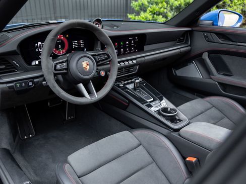 Certified 2025 Porsche 911 Targa 4 GTS image 4