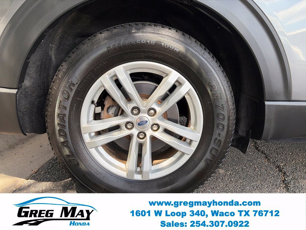 Used 2021 Ford Explorer Limited w/ Equipment Group 301A RWD image 10
