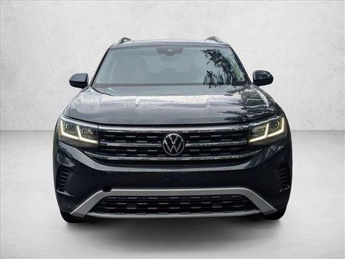 Used 2021 Volkswagen Atlas SEL FWD image 2