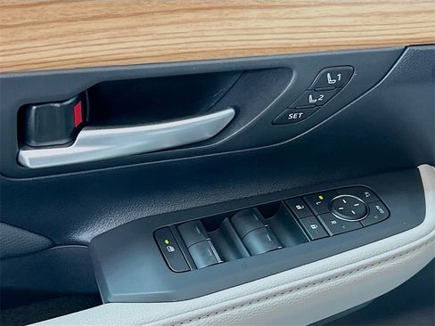 New 2026 Toyota Grand Highlander Limited image 16