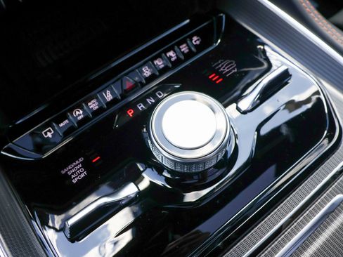 New 2026 Jeep Grand Wagoneer Summit AWD/4WD image 24