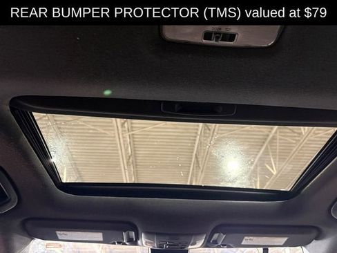 Used 2021 Toyota Corolla SE image 7