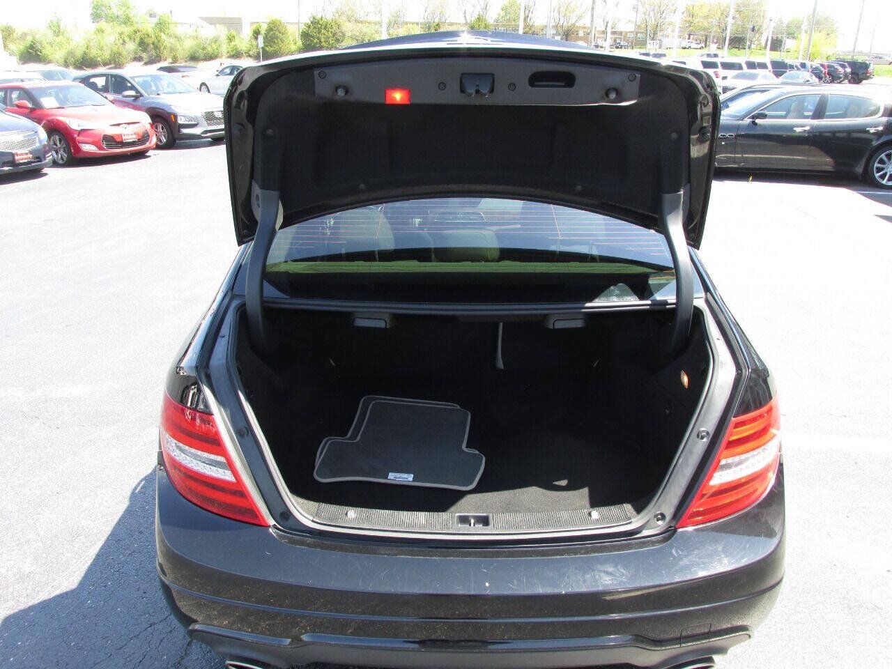 Used 2012 Mercedes-Benz C 300 4MATIC Sedan image 21