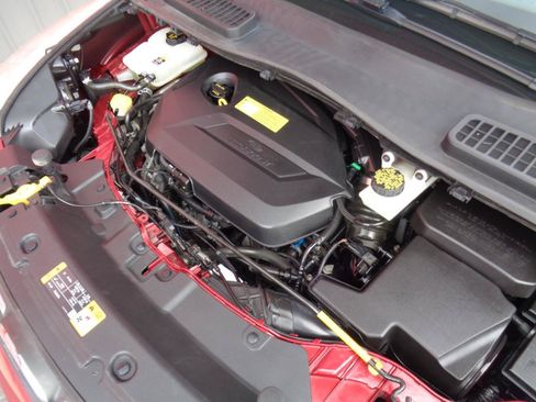 Used 2013 Ford Escape SE FWD image 3