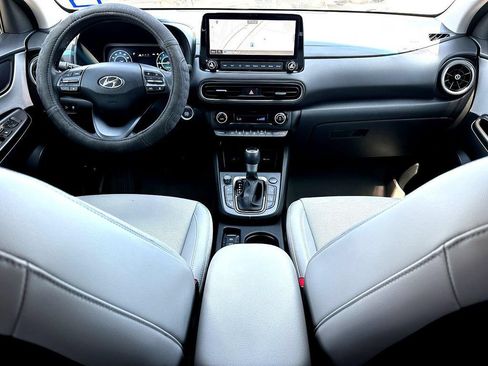 Used 2023 Hyundai Kona Limited FWD image 31