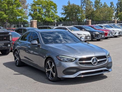 Used 2023 Mercedes-Benz C 300 Sedan image 3