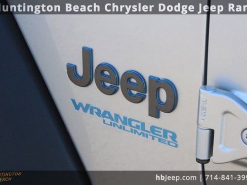 Used 2022 Jeep Wrangler Unlimited Rubicon 4xe image 7