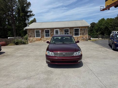 Used 2004 Toyota Avalon XL FWD image 2