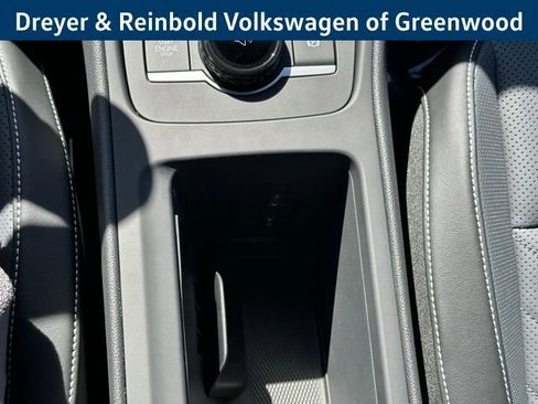 New 2026 Volkswagen Tiguan SE R-Line FWD image 19