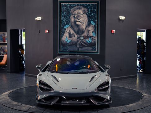 Used 2021 McLaren 765LT RWD image 41
