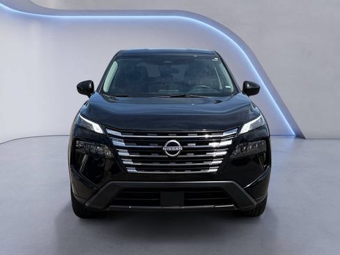 Used 2026 Nissan Rogue SV AWD/4WD image 8