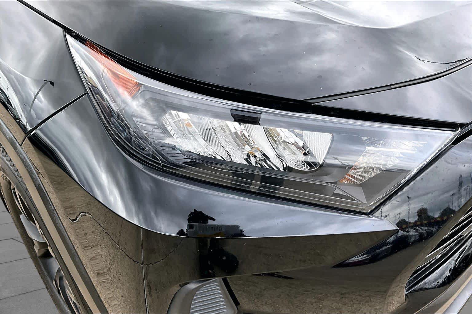 Used 2022 Toyota RAV4 LE FWD image 27