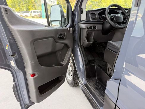 Used 2020 Ford Transit 250 148 High Roof Extended RWD image 14