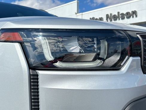 New 2026 Jeep Cherokee Overland image 23