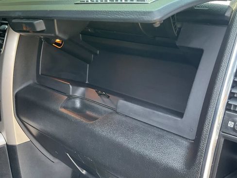 Used 2018 RAM 1500 Laramie w/ Convenience Group AWD/4WD image 39