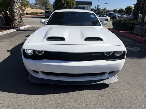 Used 2019 Dodge Challenger SRT Hellcat Redeye image 2