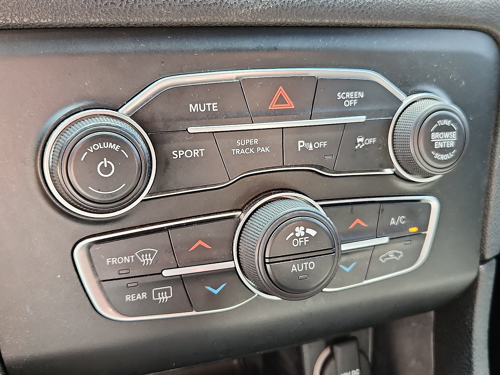 Used 2023 Dodge Charger GT RWD image 18