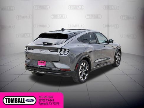 Used 2021 Ford Mustang Mach-E Premium image 7